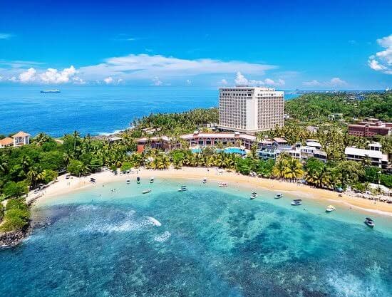 Unawatuna Beach