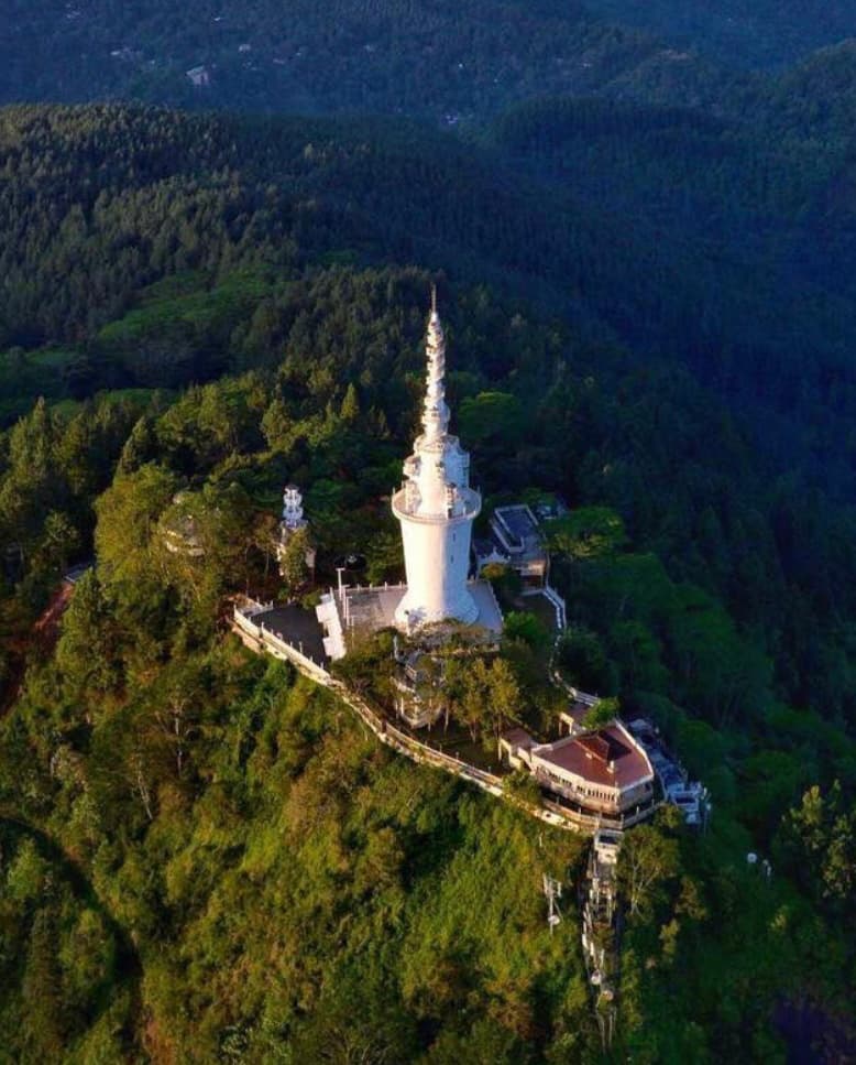 Ambuluwawa Tower